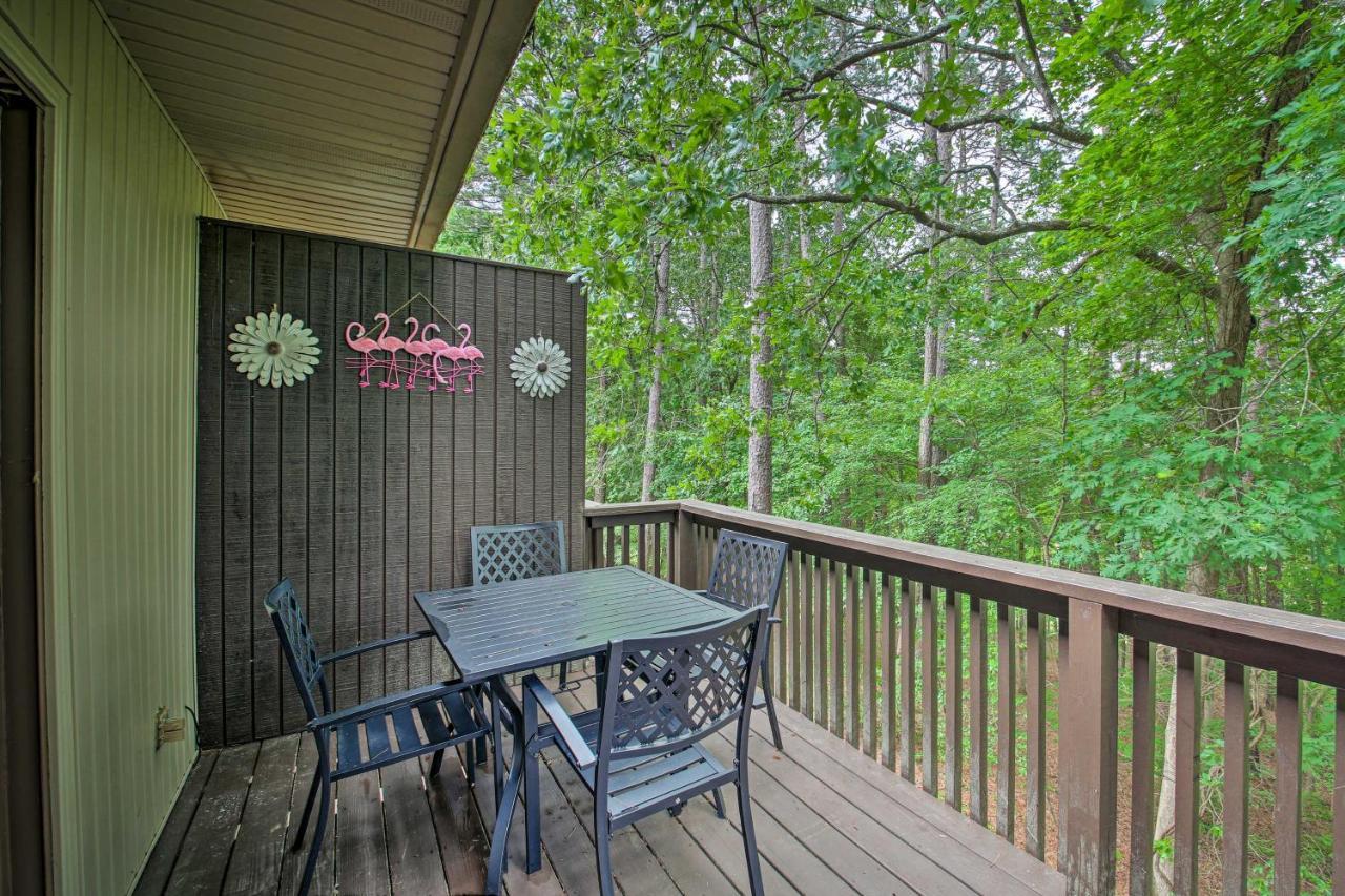 Hot Springs Village Retreat With Deck 3 Mi To Golf! מראה חיצוני תמונה